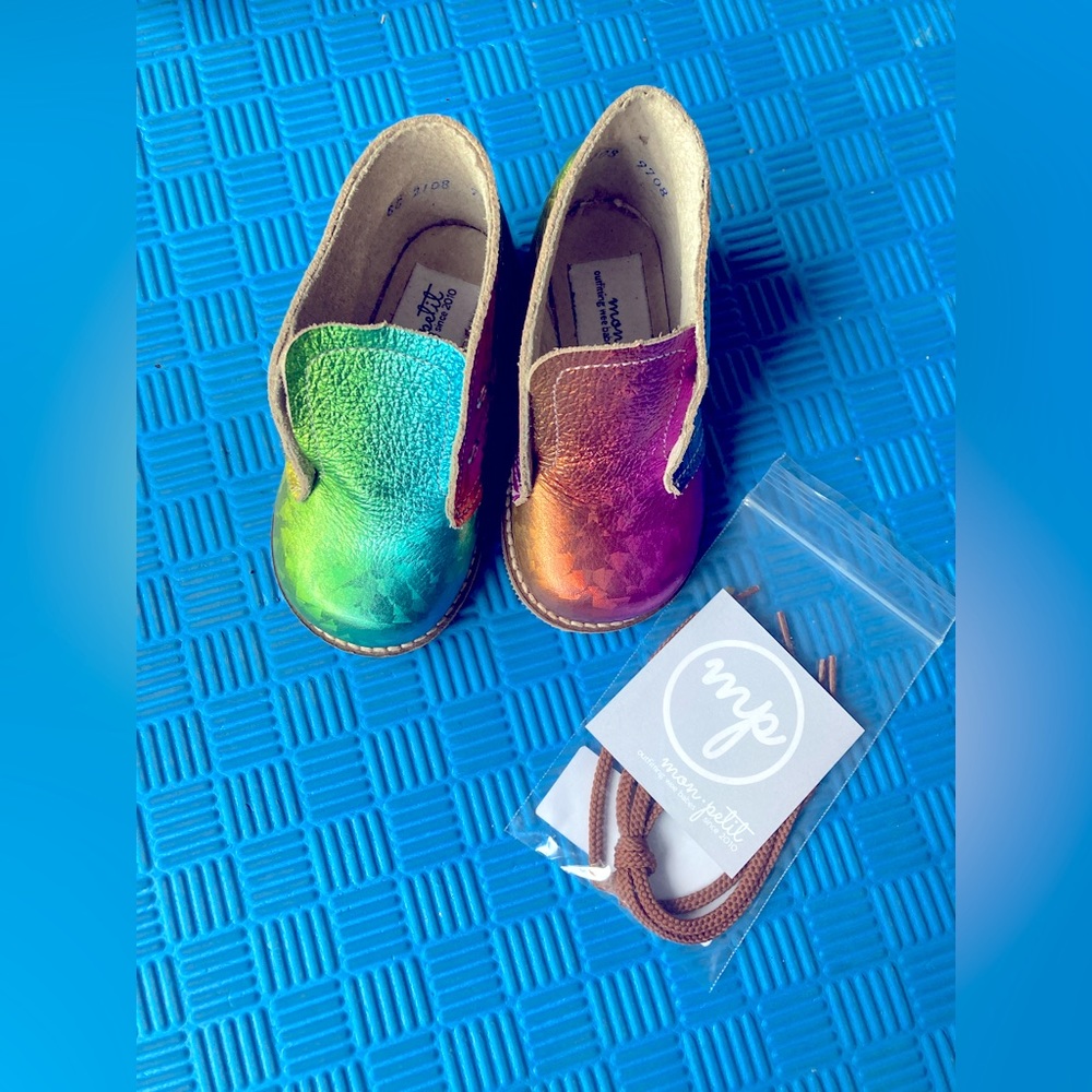 MON Petit hardsole leather toddler shoes PRISM pattern - Picture 2 of 7